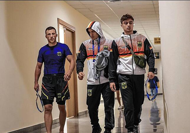 Rafail Sappidis (von links) bei der WM in Astana zusammen mit seinen Teamkollegen Nico Pulvermüller und Ramesh Roth.