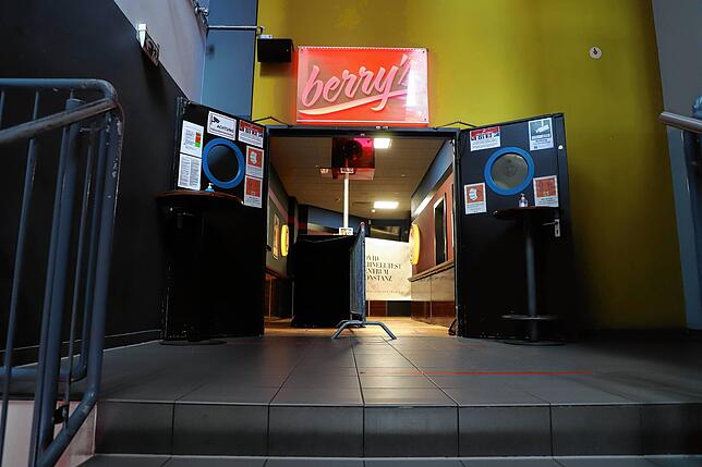 Bild 5: Wir testen das Testzentrum im Konstanzer Club Berry&lsquo;s: Bald sollen dort auch kostenlose Corona-Schnelltests angeboten werden