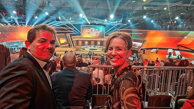 Bild 4: Bilder von "Wetten, dass..?" in Friedrichshafen: Blick in die Halle