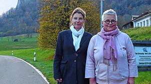 Eva Frederick und Susanne Lermer aus Beuron wollen sich gegen den Motorradlärm im Donautal wehren. Bild: Heinrich Sturm