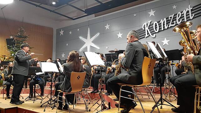 Die Musikkappelle unter der Leitung von Martin Stehle bewies enorme Vielseitigkeit.