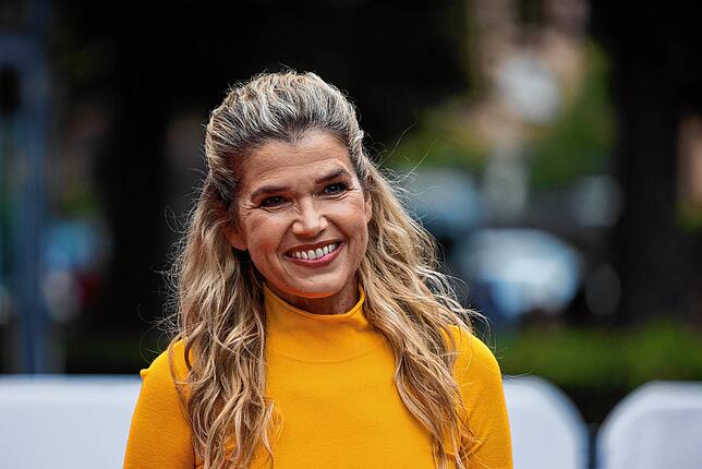 Am vorweihnachtlichen 21. Dezember macht Komikerin Anke Engelke ihr sechstes Jahrzehnt voll. Ihr Wunsch ist, dass wir alle uns „darauf ...