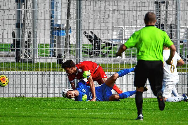 Bild 8: FC RW Weilheim feiert 2:0-Arbeitssieg bei Bosporus FC Friedlingen &ndash; und wir haben Bilder!