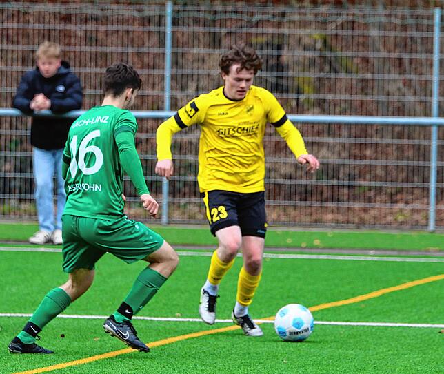 Bild 13: Spannendes Remis im Linzgau-Spitzenspiel: Unsere Bilder der Partie SV Denkingen gegen TSV Aach-Linz