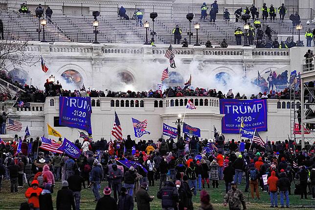 Am 6. Januar 2021 stürmten Unterstützer von Donald Trump das Kapitol in Washington.