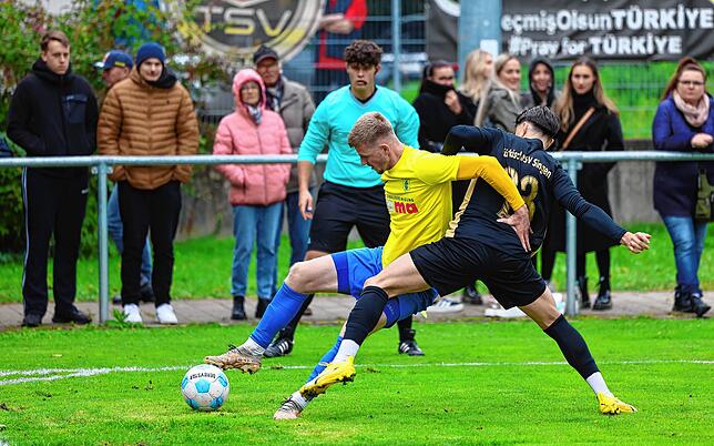 Bild 9: Unsere große Bildergalerie vom Pokal-Derby zwischen dem TSV Singen und dem FC Singen 04