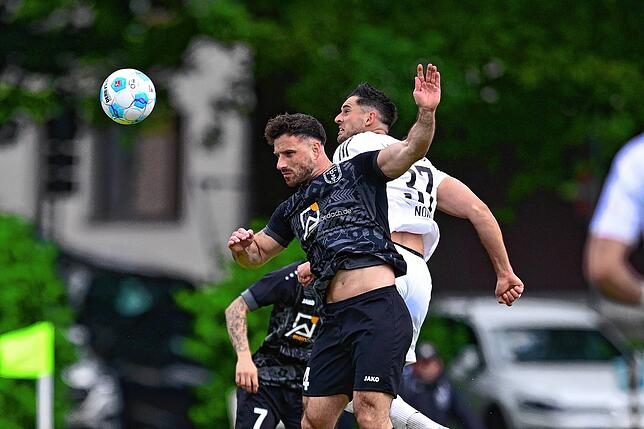 Bild 4: Meister FC Wolfenweiler-Schallstadt besiegt Vizemeister SV 08 Laufenburg mit 4:2 – wir haben Fotos!