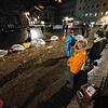 Die Omas gegen rechts am Villinger Münsterplatz am Abend des 17. Januar 2022: Das Areal wurde von Teilnehmern der Demonstration gegen ...