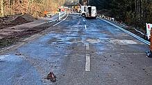 So sieht die Baustelle Kuhmoosbachbrücke auf der L181 kurz vor der Fertigstellung aus. Jetzt steht fest, ab wann genau hier wieder der ...