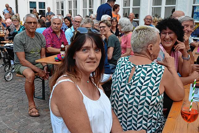 Bild 36: Five Senses sorgen für Unterhaltung auf dem Markdorfer Schlossplatz – hier gibt's die Bilder!