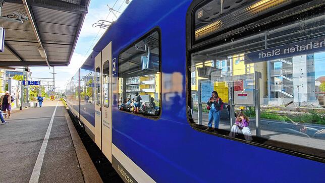 Regionalbahn statt Fernzug: Friedrichshafen ist deutlich schlechter an den Fernverkehr angebunden als andere Städte vergleichbarer Größe.
