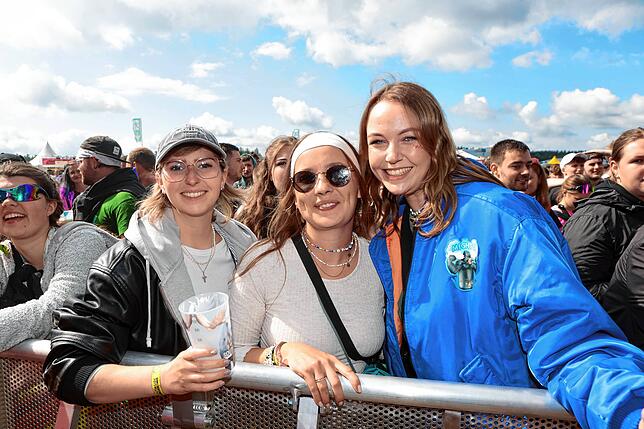Bild 12: Alle Bilder vom Southside-Auftritt von Sängerin Paula Hartmann