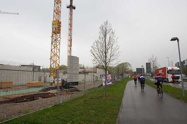 Zuletzt passierten an der Maxx-e-motion Baustelle fast nur noch Aufräumarbeiten. Von emsiger Arbeit ist seit der Kündigung der Verträge ...