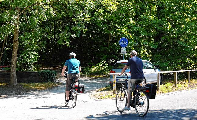 (Archivbild) Auf dem Weg zum Hörnle müssen Radfahrer künftig nicht mehr in den Wald.