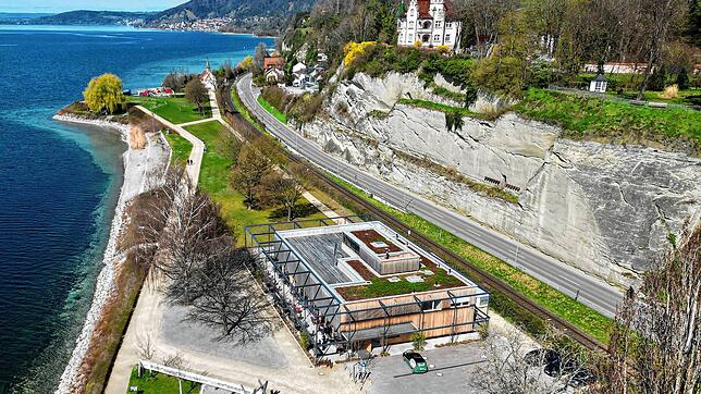 Das neue Gasthaus &bdquo;Uferpark 57&ldquo; im Uferpark von Überlingen, auf dem Gelände der Landesgartenschau 2021.