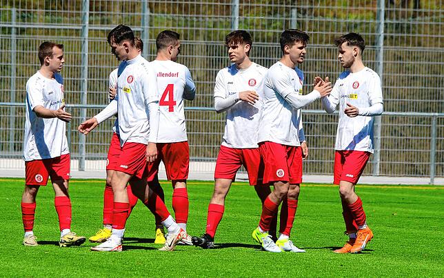Bild 13: SC Pfullendorf II mit einer Topleistung gegen den TuS Immenstaad: Das sind unsere Bilder!