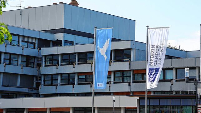 Das Klinikum Friedrichshafen: Seit 1. August hat der Klinikverbund eine neue Geschäftsleitung.