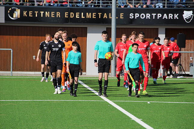 Bild 1: Die besten Bilder vom Landesliga-Verfolgerduell FC Pfaffenweiler gegen SC Konstanz-Wollmatingen