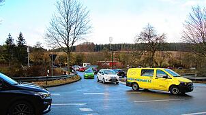 Wie ein Nadelöhr: Die Brücke am ehemaligen Bahnhof Hattingen.