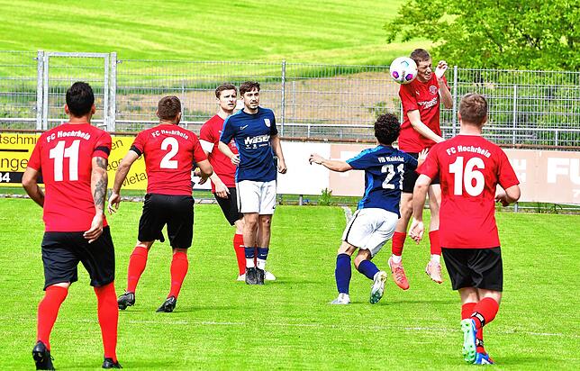 Bild 21: FC Hochrhein besiegt den VfB Waldshut mit 4:2 – wir haben Fotos!
