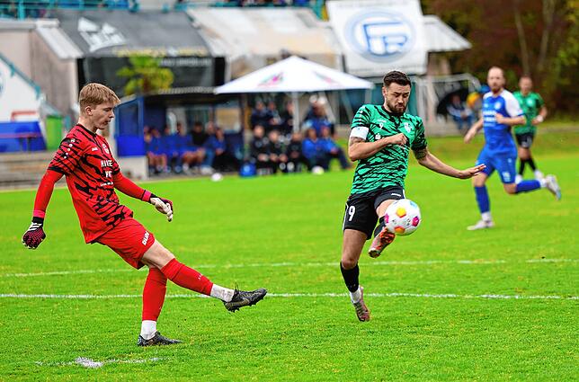 Bild 9: Unsere besten Bilder der Landesliga-Partie zwischen dem FC Radolfzell und dem VfR Stockach