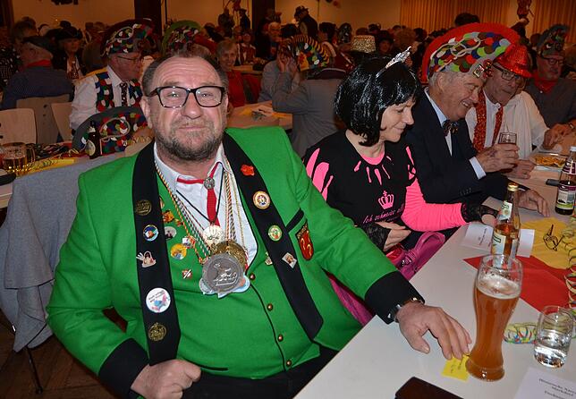Bild 21: Unvergesslich! So feierte Markdorf den Dreckkübelgschwätz 2025 – Fasnet pur in der Stadthalle!