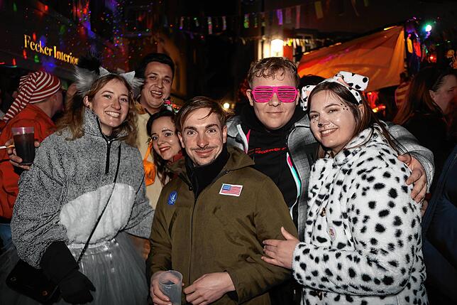 Bild 7: Konstanzer Straßenfasnacht 2025: Weiter geht‘s – auch am Fasnachtssamstag sind die Narren los