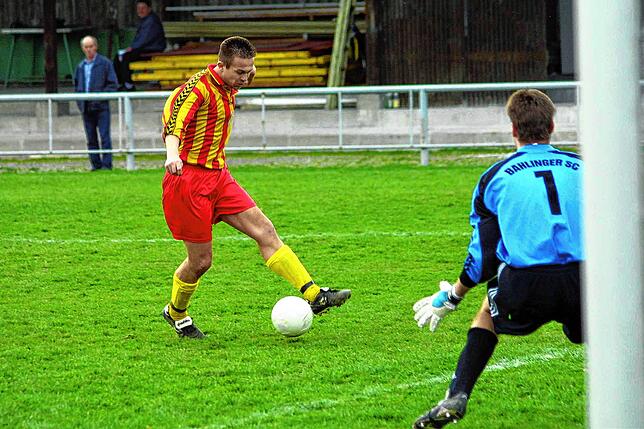 Bild 6: Schnappschüsse aus der letzten Landesliga-Saison des VfR Rheinfelden
