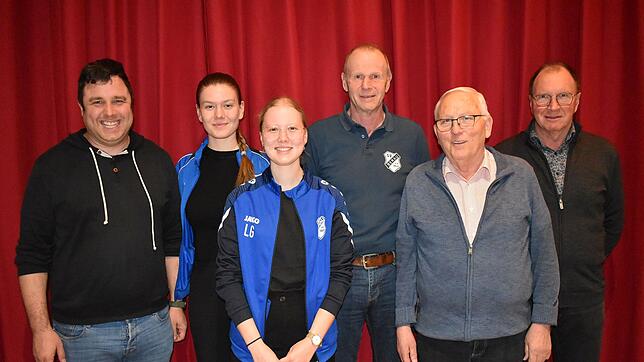 Der Vorstand des Fördervereins (v. l.): stellvertretender Vorsitzender Sebastian Schlachter, Kassiererin Amelie Wiedner, die Beisitzer ...