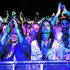 Fans am ersten Abend, an dem Rapperin Juju und die Band „Juli“ ihren großen Auftritt in Konstanz hatten.