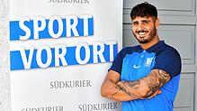 Fußball ist sein Leben: Stürmer Danilo Avellina fühlt sich beim TuS Stetten pudelwohl. Der 24-Jährige spielte mit dem SÜDKURIER die ...