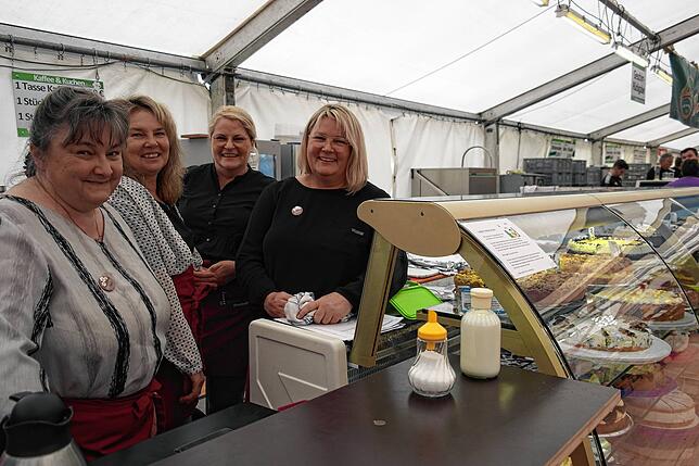 Bild 10: Bilder vom Sonntagsfrühschoppen beim Blütenfest in Oberteuringen