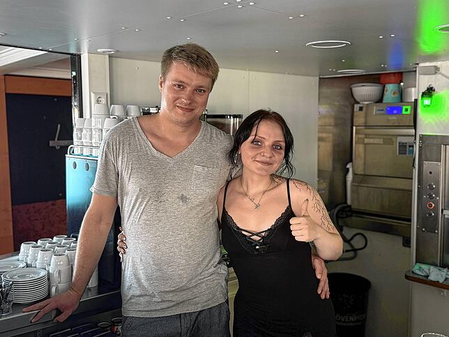Bild 34: "Leinen los" für das Torture Ship: Das berühmteste BDSM- und Fetisch-Schiff auf dem Weg nach Konstanz