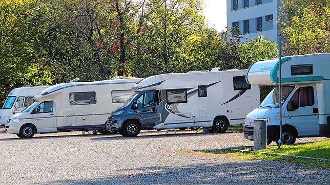 Gut frequentiert: Der Reisemobil-Stellplatz am Festplatz erfreut sich steigender Nachfrage