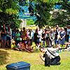 Endlich wieder Burgfest, endlich wieder ganz rauf auf den Hontes: Das Burgfest lockte wieder Tausende Besucher auf den Singener Hausberg.