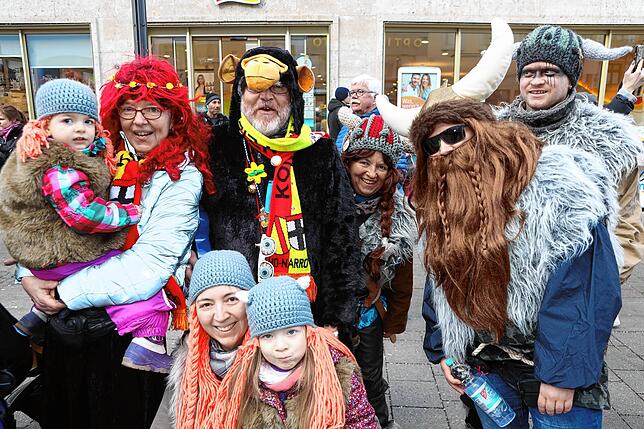 Bild 13: Kärrele-Rennen 2024 auf der Marktstätte in Konstanz: Alle Bilder des fulminanten Events