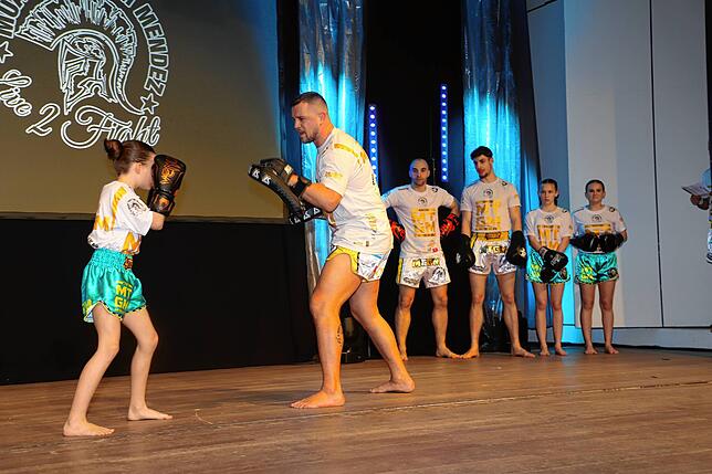 Showacht Muay Thai Gym Mendez mit Sebastian Harms Mendez