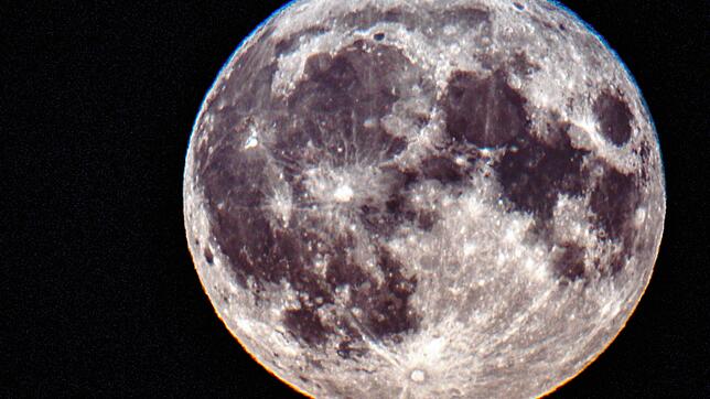 Ein äußerst seltenes und zugleich wunderschönes Naturphänomen ereignet sich in den kommenden Tagen: Der Blue Moon