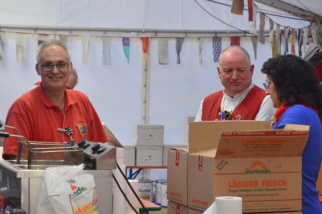 Bild 11: Das war die Partynacht der Narrentage mit der Froschenkapelle in Bildern