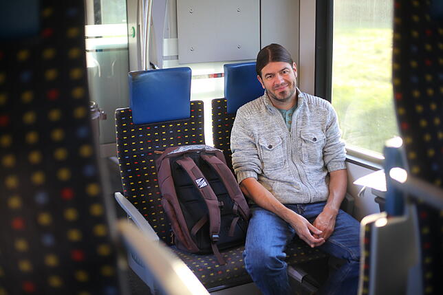 Stefan Vogel pendelt stets mit der SBB von Laufenburg, Schweiz, nach Muttenz.