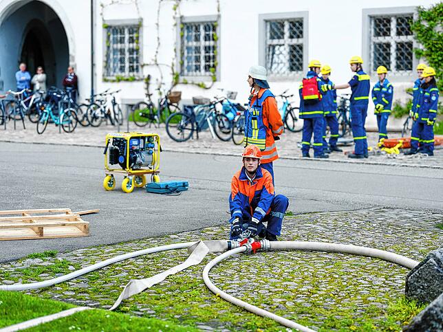 Bild 10: Tag der offenen Tür: Internats-Schüler zeigen bei Übung, was sie können