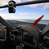 Ein Ultraleichtflugzeug über der Bodenseeregion.