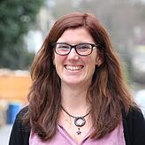 Kämmerin Heike Sonntag erklärt den Gemeinderäten, was es mit dem neuen Doppik-System auf sich hat, mit dem der Haushalt nun dargestellt ...