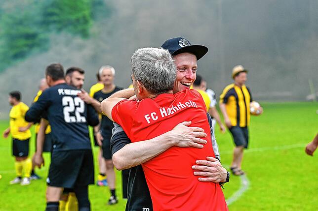 Bild 21: FC Hochrhein steigt in die Bezirksliga auf – und wir haben Bilder!