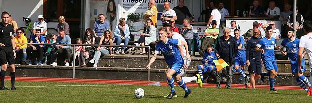 Bild 5: Der FC Wehr besiegt den SV Weil II mit 2:1 – und wir haben die Bilder