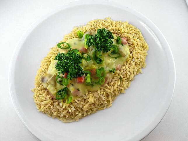 Als vegetarisches Gericht bietet die Klinikküche beispielsweise vegetarisches Ragout an.
