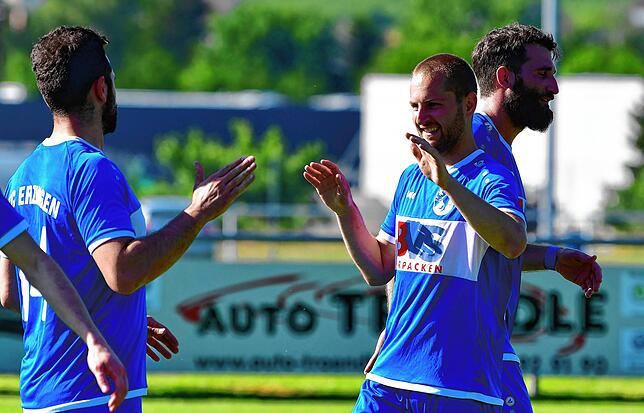 Bild 38: FC Erzingen fegt den FC Tiengen 08 mit 8:1 vom Platz &ndash; und wir haben Bilder!