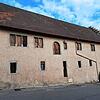 Hier an der Seite des Kornhauses soll laut des neuen Konzepts ein Treppenhaus gebaut werden. Es soll einen separaten Zugang zur oberen ...