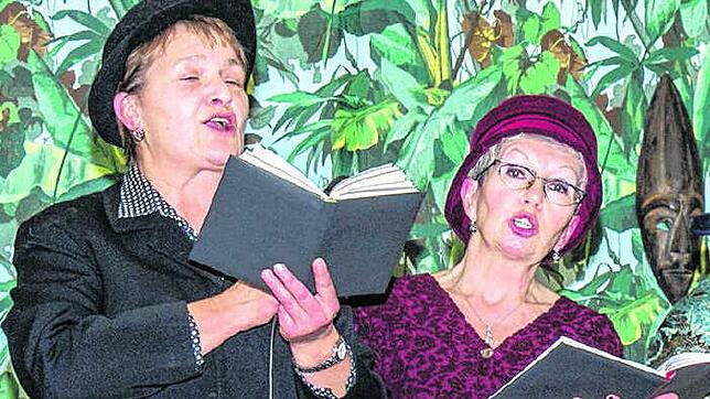 Sie wünschten sich jüngere Ehemänner: Waltraud Klotzbach (links) und Carola Müller.