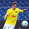 Frederick Bruno (links) feierte beim Villinger Gastspiel in Hoffenheim seine Regionalliga-Premiere. Aber auch er konnte die zehnte ...